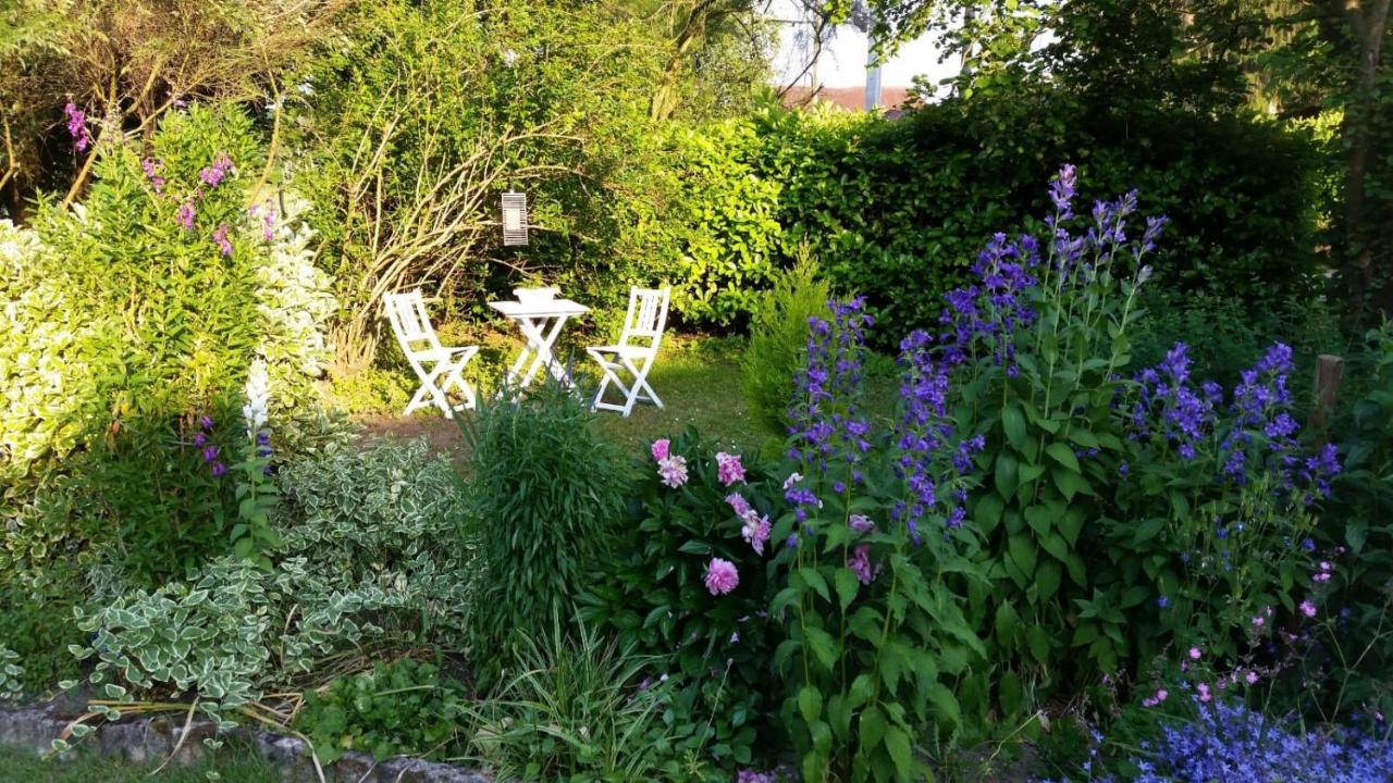 Bed and Breakfast Le Venay Frontenaud Екстер'єр фото